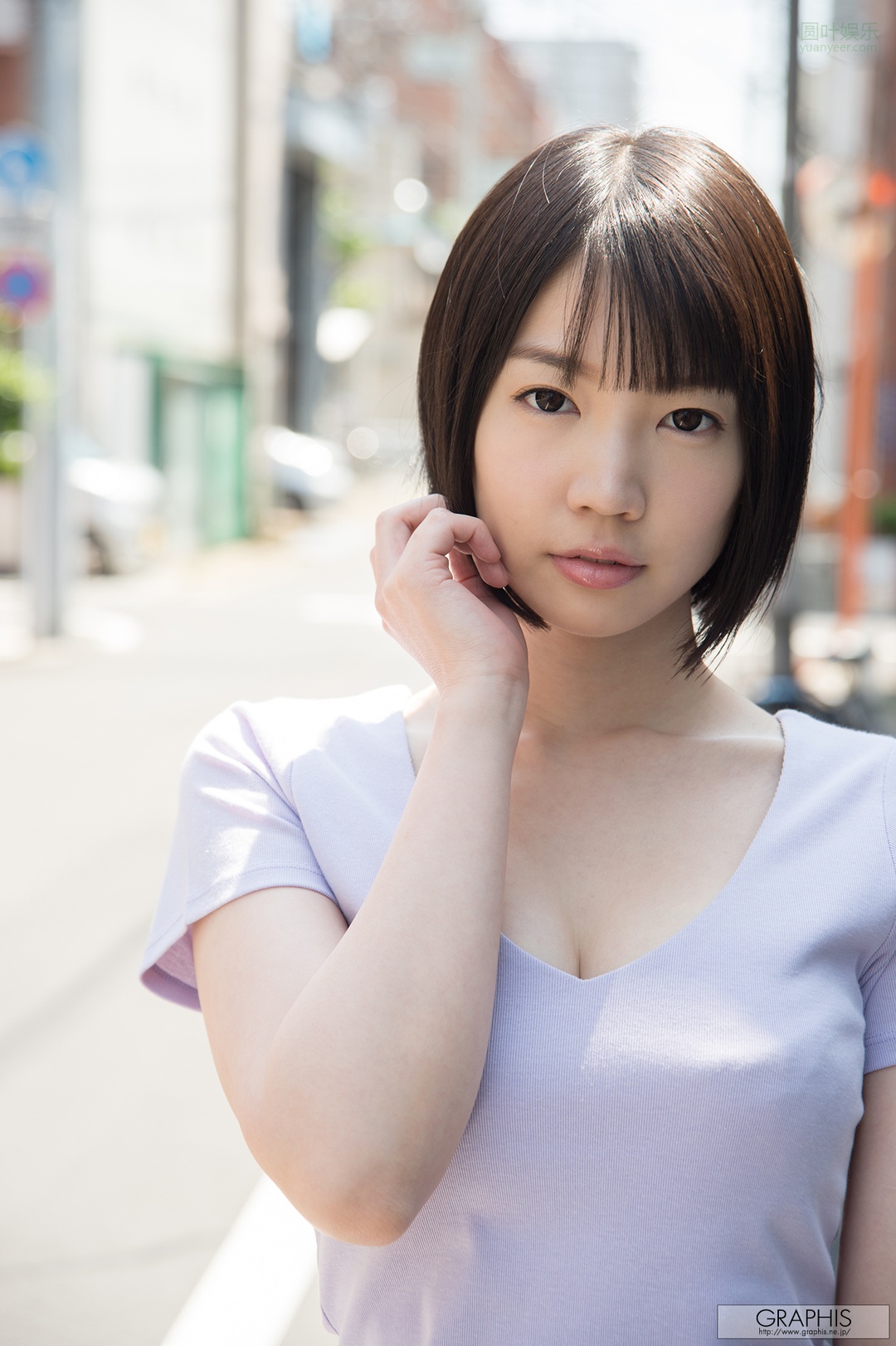 (2016 - 05 - 20) SUZUKI Koharu (铃木心春) - Angelic girl