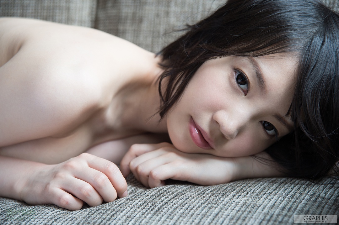 (2016 - 05 - 20) SUZUKI Koharu (铃木心春) - Angelic girl