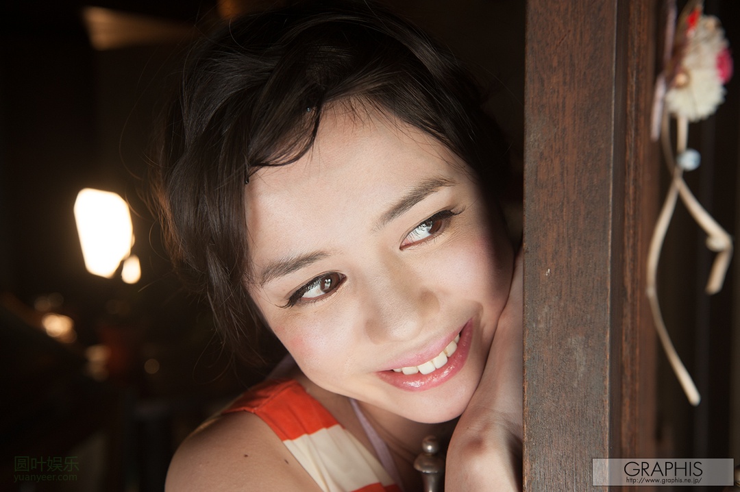 (2014 - 11 - 01) YOSHIKAWA Aimi (吉川あいみ) Calendar