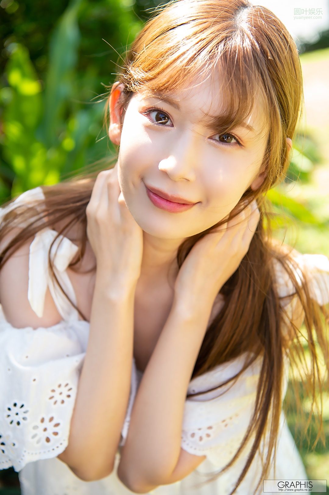 (2019 - 10 - 04) AKARI Tsumugi (明里つむぎ) - Autumn Special 2019 - Moment