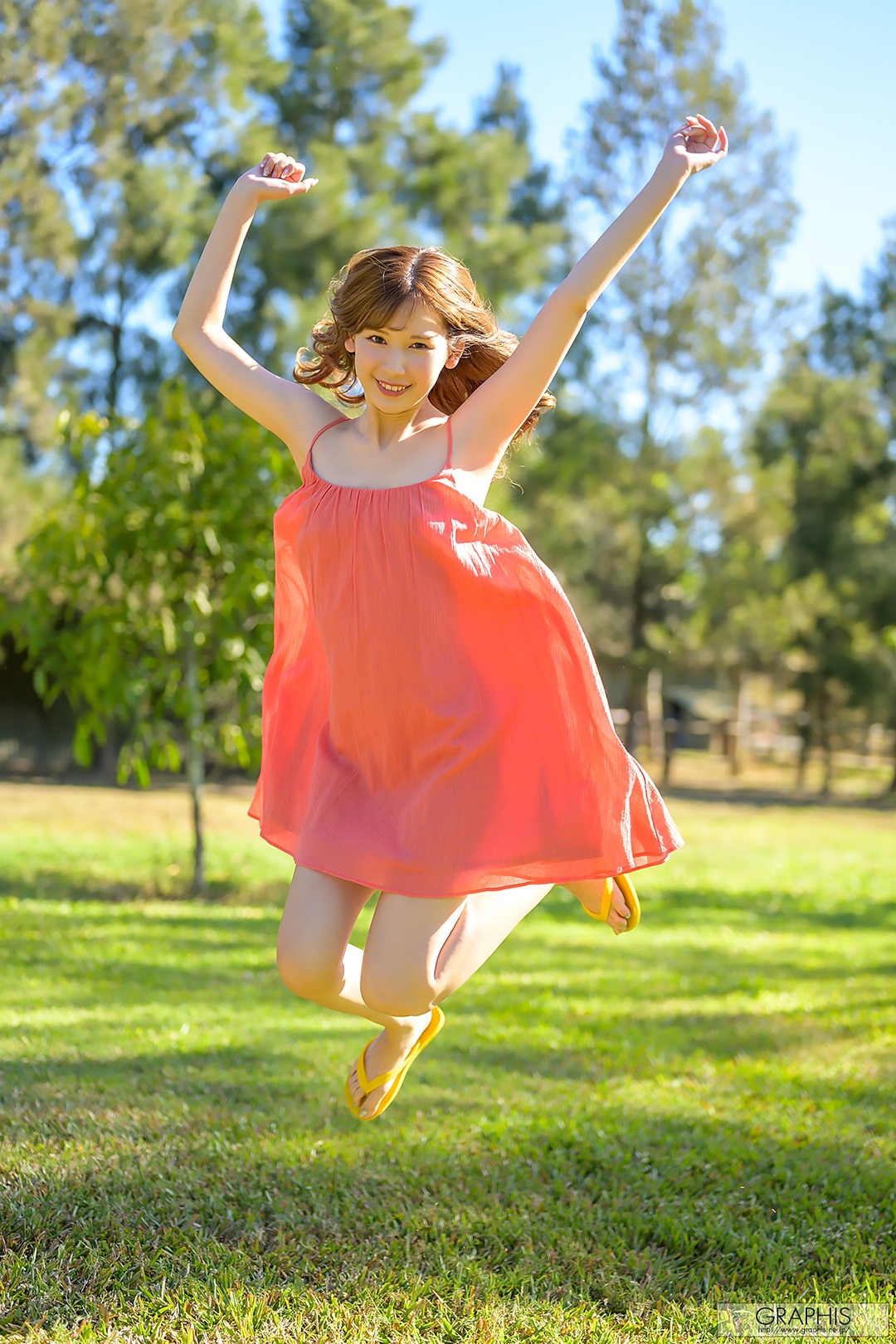 (2019 - 10 - 04) AKARI Tsumugi (明里つむぎ) - Autumn Special 2019 - Moment