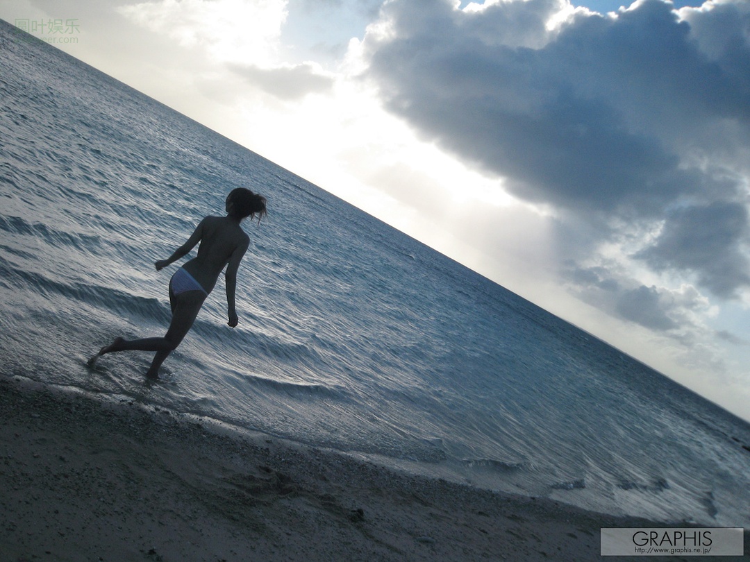 (2009 - 12 - 18) AKIYAMA Shouko (秋山祥子) - Lucky