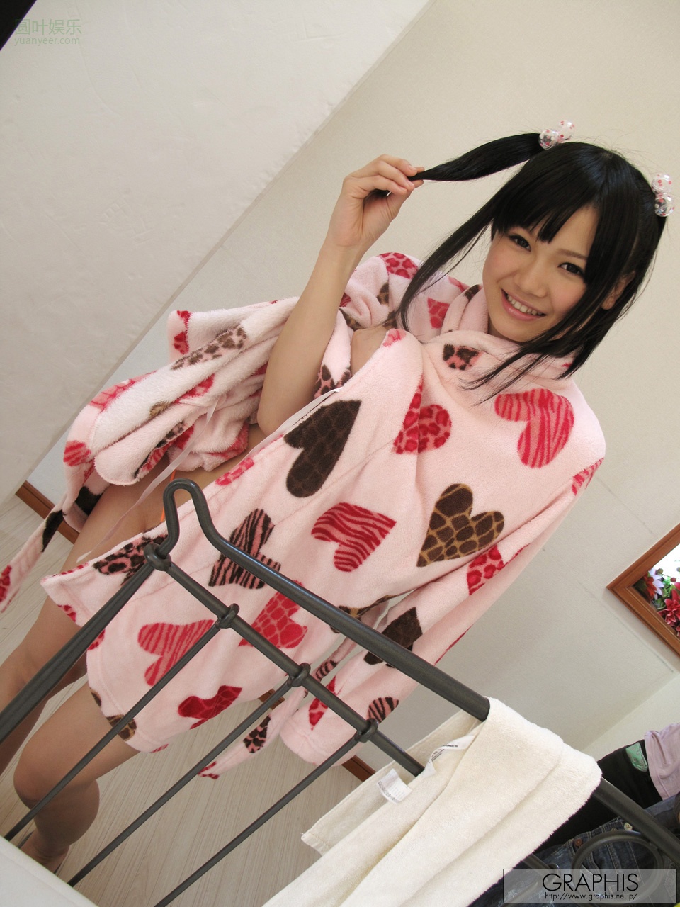 (2011 - 04 - 29) EIKURA Ai (荣仓あい)