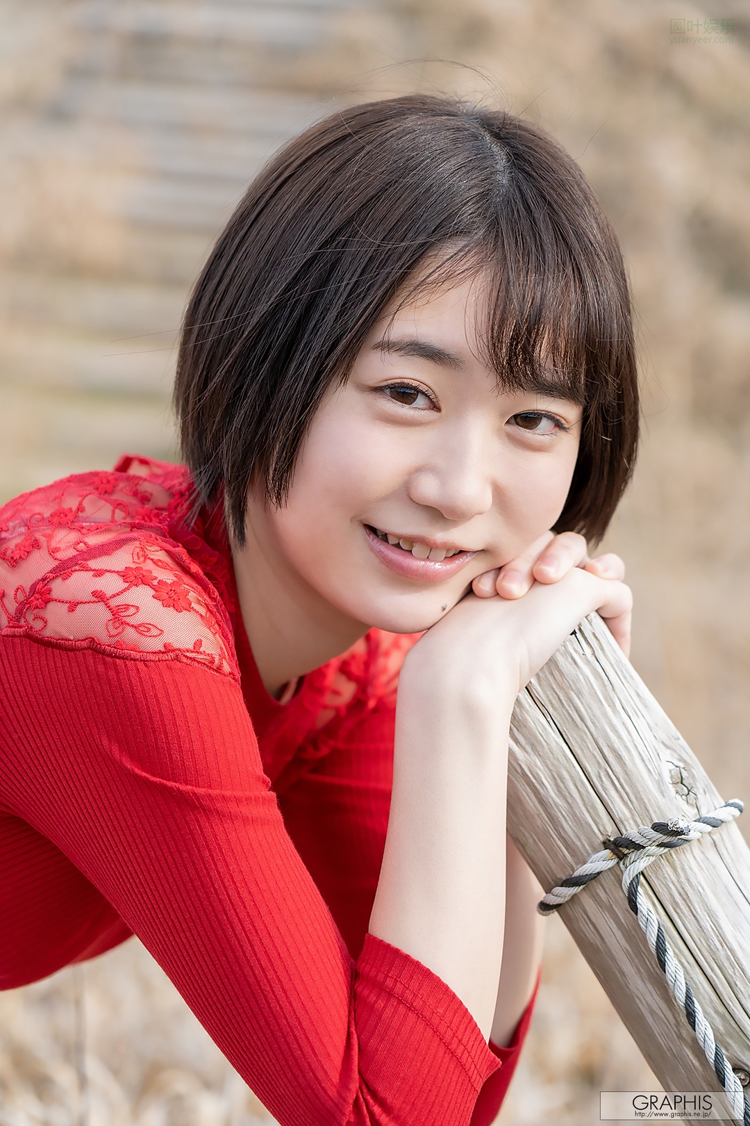 (2019 - 04 - 05) FUJIE Shiho (藤江史帆) - Pele clara封面