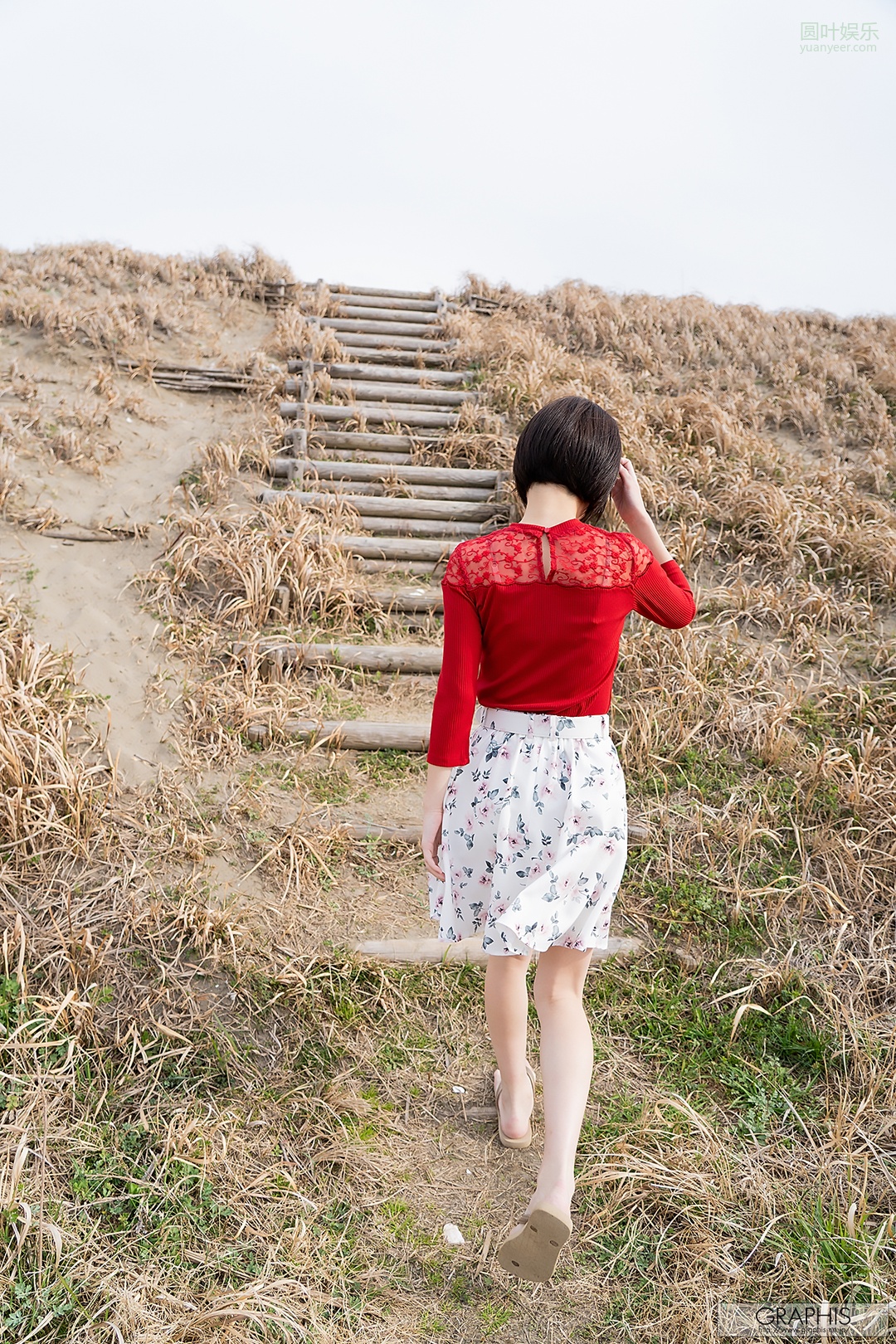 (2019 - 04 - 05) FUJIE Shiho (藤江史帆) - Pele clara