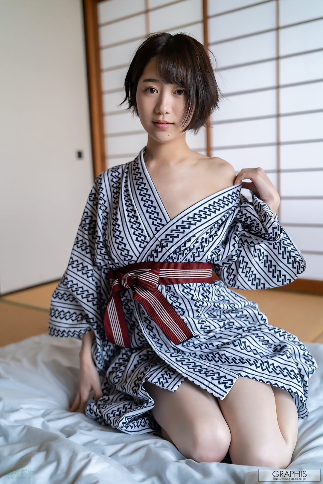 (2019 - 04 - 05) FUJIE Shiho (藤江史帆) - Pele clara