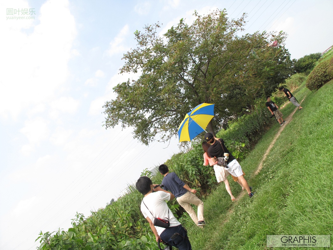 (2011 - 08 - 26) HARUKA Mana (はるか真菜) - First Love