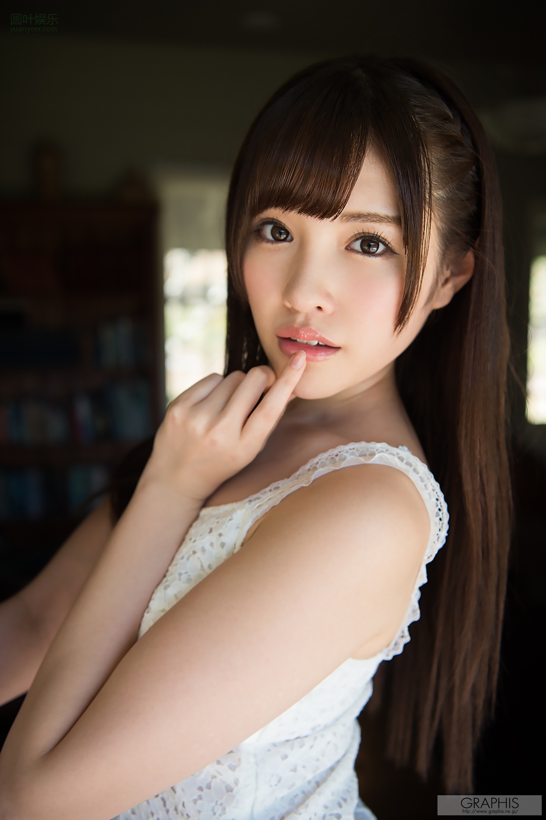 (2017 - 10 - 27) HASHIMOTO Arina (桥本ありな) - Autumn Special 2017 - Natural & Beauty