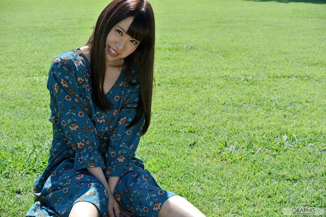 (2017 - 11 - 10) HATSUMI Rin (初美りん) - Look at me!