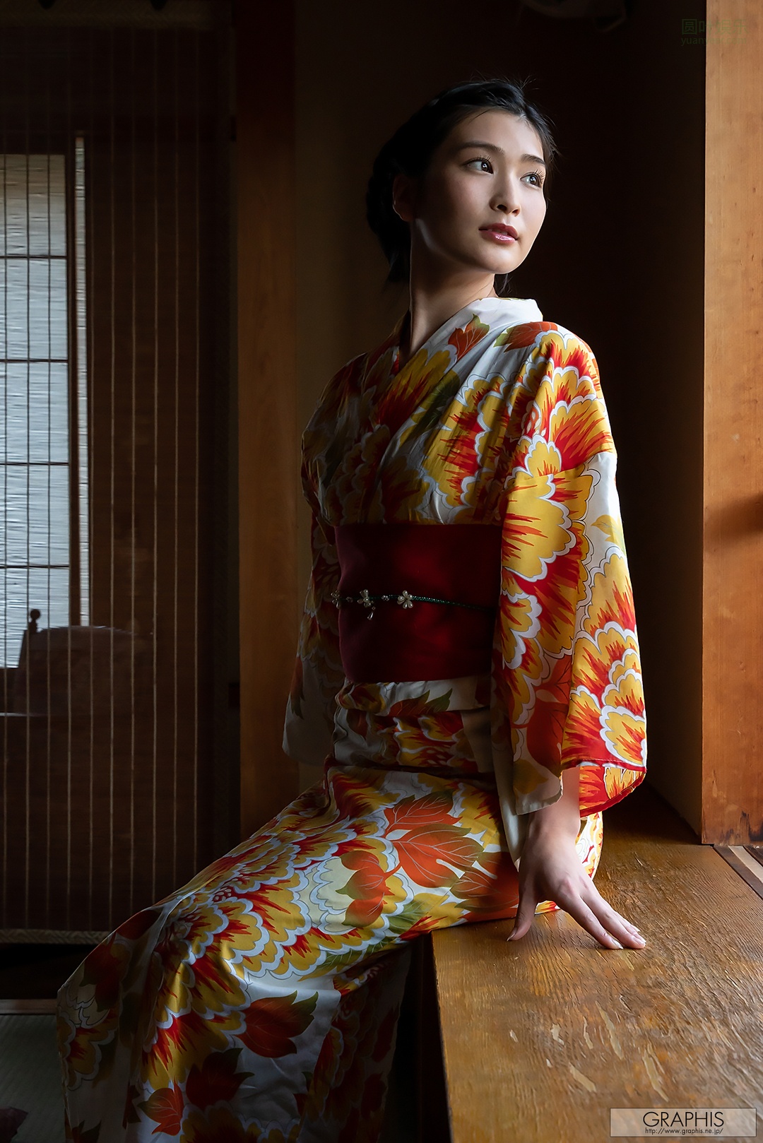 (2019 - 04 - 26) HONJO Suzu (本庄铃) - Golden Week Special 2019 - Deus Biei