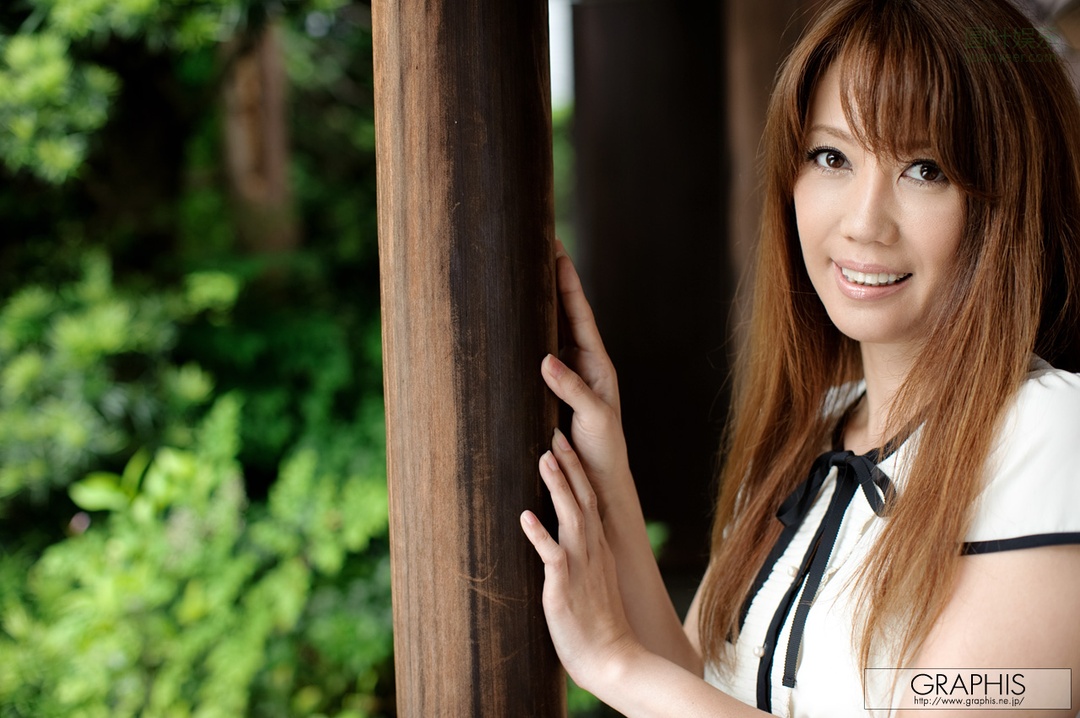 (2009 - 09 - 18) KAIMAN Hitomi (贝満ひとみ) - Special Nude Gallery - The Crocodile Lady