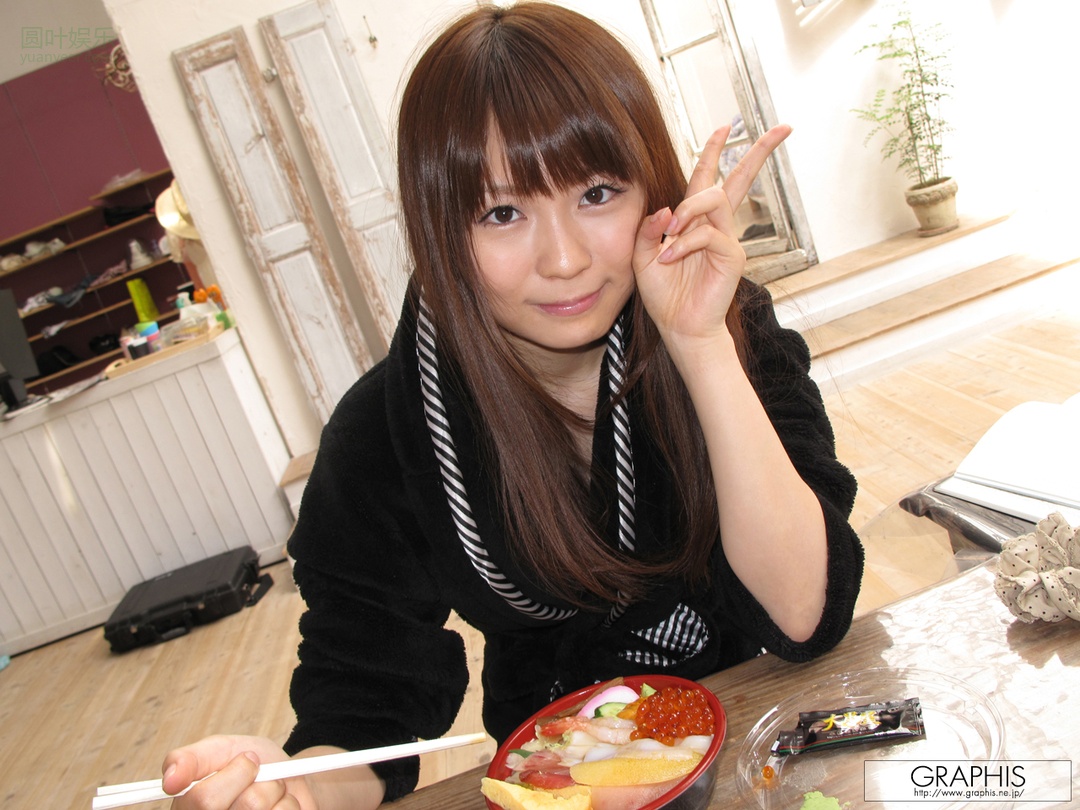 (2011 - 07 - 22) KAMINO Hadzuki (神野はづき) - One Summer Love