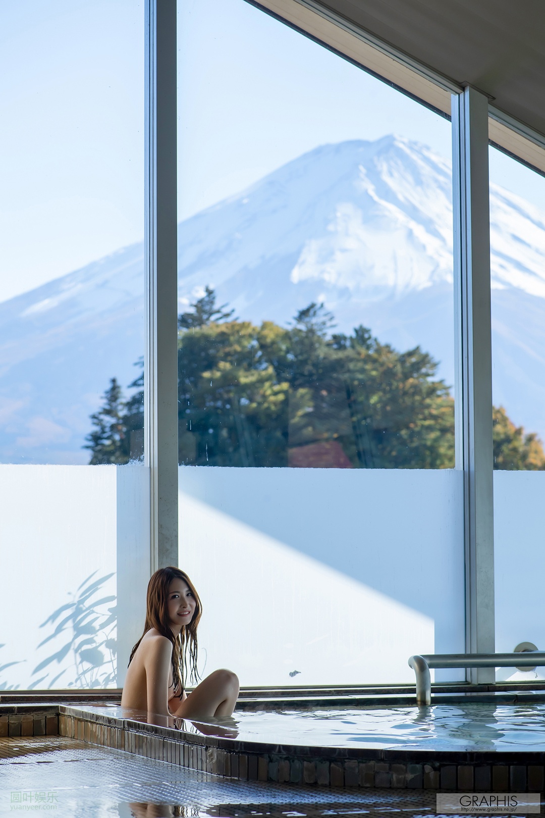 (2021 - 12 - 03) KANAMI Mai (神菜美まい) - Classy