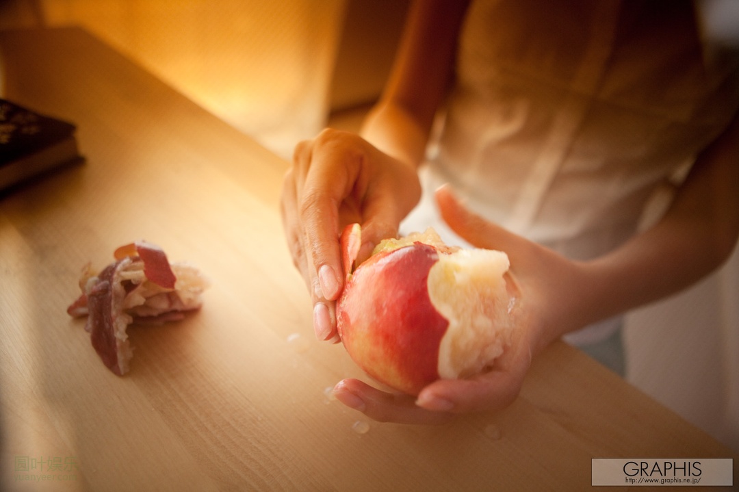 (2010 - 10 - 15) KURIHARA Shiori (栗原しおり)