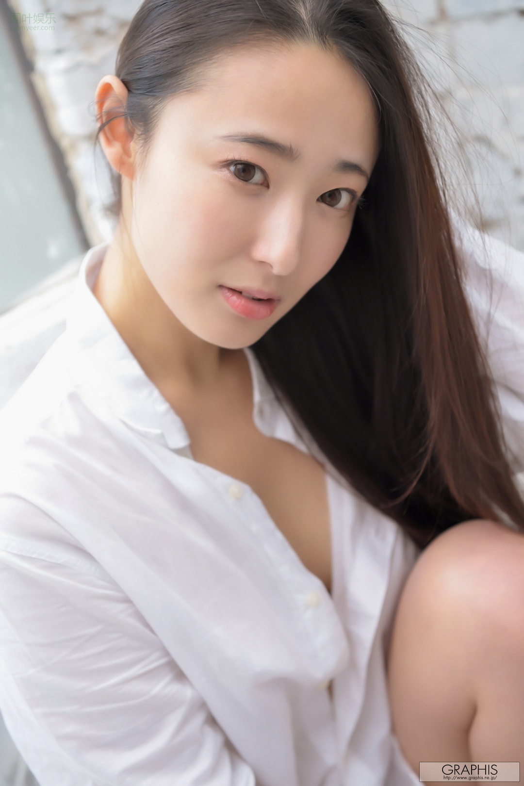 (2022 - 10 - 01) MATSUOKA Suzu (松冈すず) Calendar封面