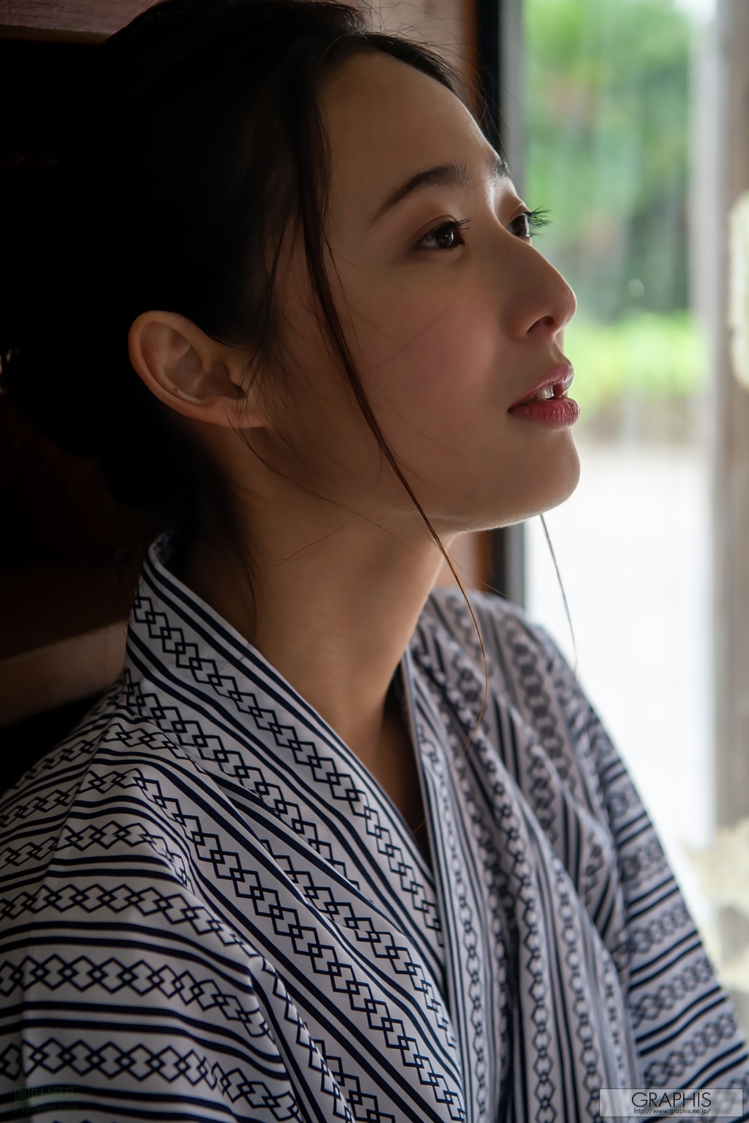 (2020 - 07 - 03) MATSUOKA Suzu (松冈すず) - Raw Expression