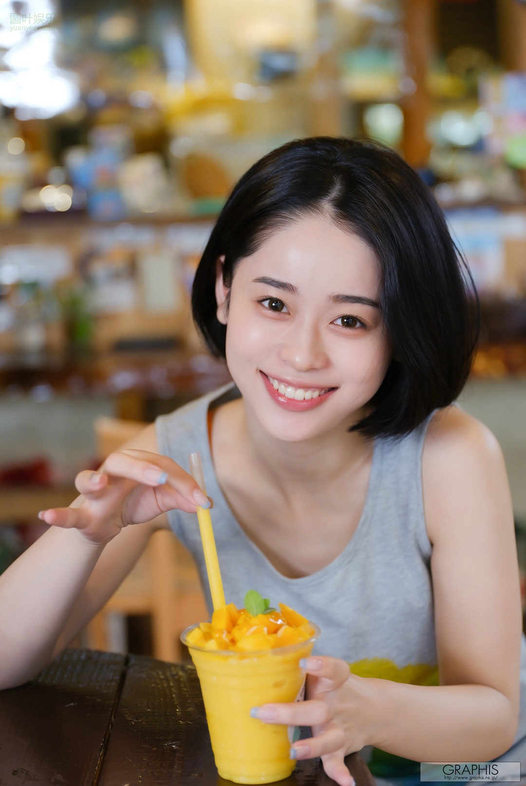 (2022 - 11 - 18) MINAMO - Untainted Girl封面