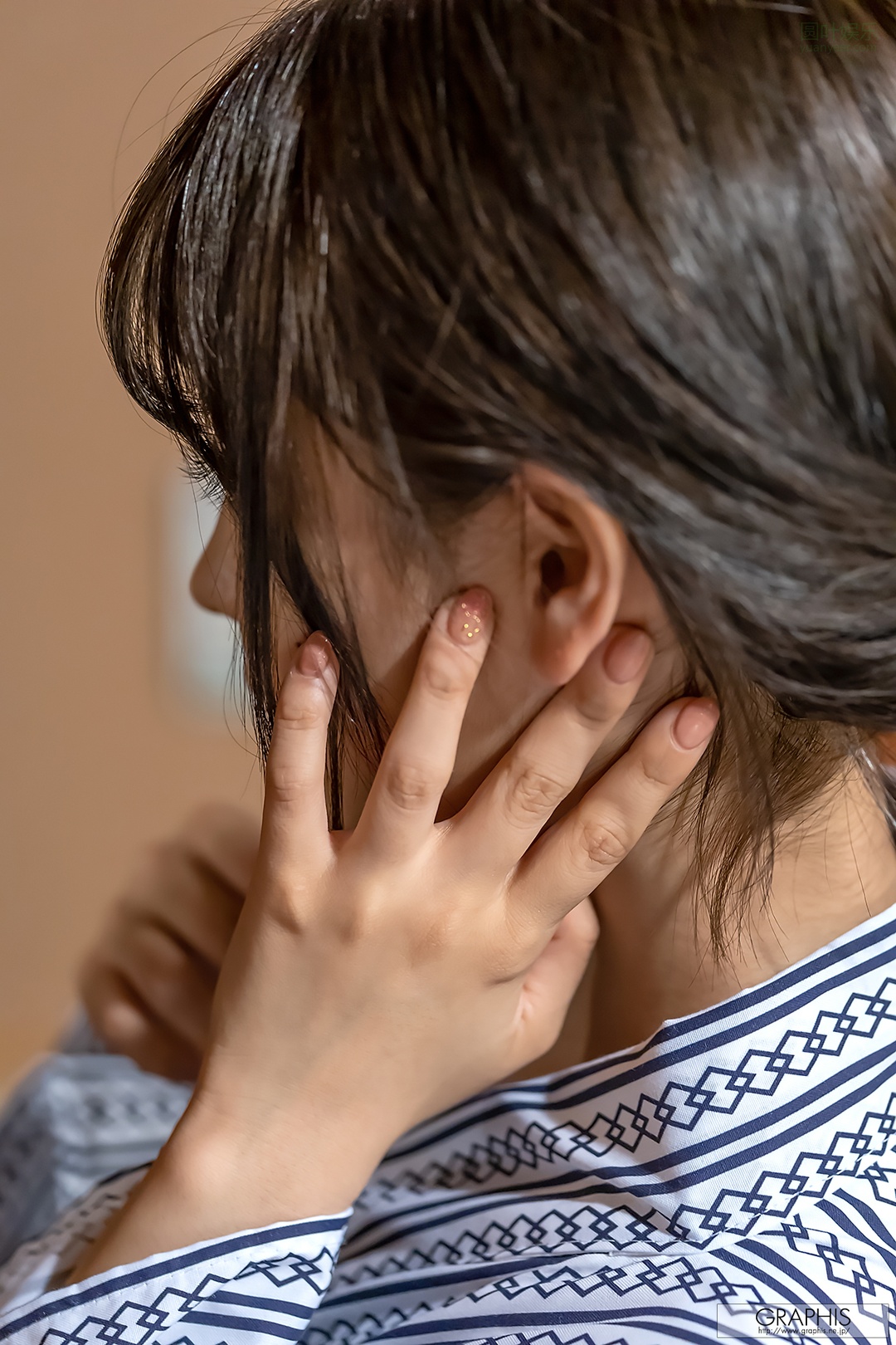 (2019 - 08 - 09) MOMONOGI Kana (桃乃木かな) - Summer Special 2019 - Small devil