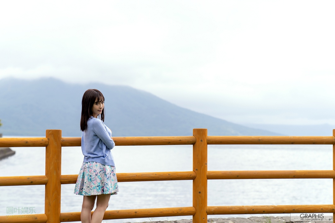 (2018 - 12 - 28) MOMONOGI Kana (桃乃木かな) - Winter Special 2018 - Sign