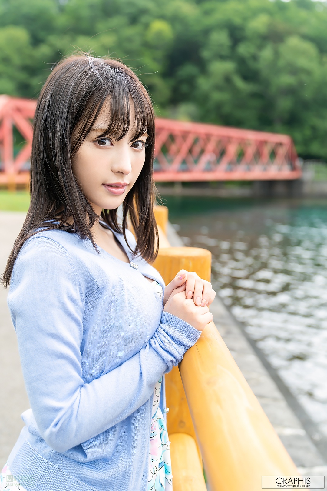 (2018 - 12 - 28) MOMONOGI Kana (桃乃木かな) - Winter Special 2018 - Sign