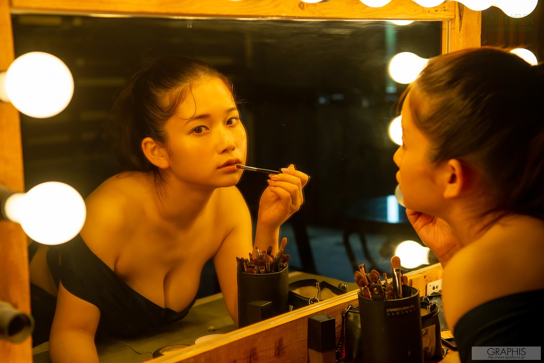 (2021 - 03 - 05) MOMOZONO Rena (桃园怜奈) - Spring Special 2021 - moMoment