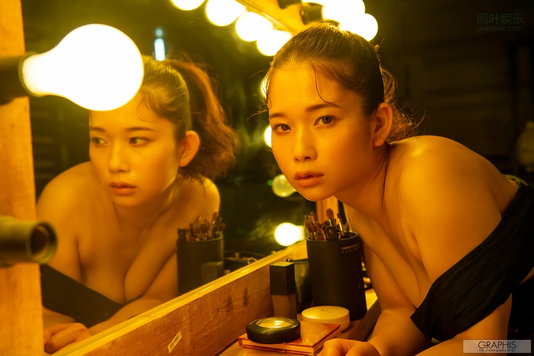 (2021 - 03 - 05) MOMOZONO Rena (桃园怜奈) - Spring Special 2021 - moMoment