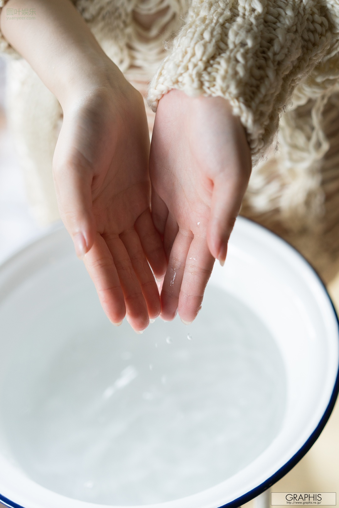 (2017 - 07 - 07) NAGISA Hikari (渚ひかり) - Splendid!