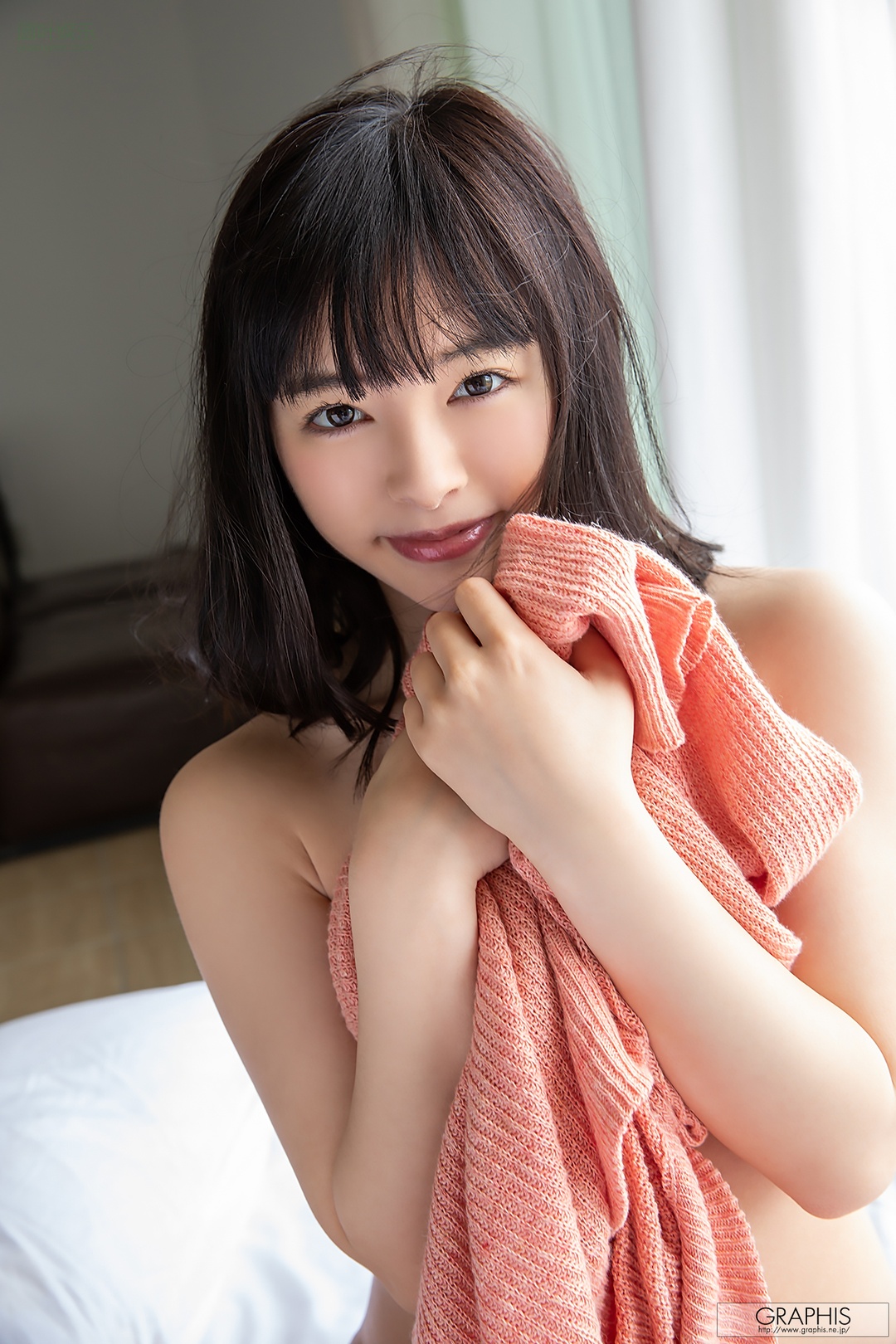 (2018 - 09 - 07) OGURA Yuna (小仓由菜) - Yunacent Cute