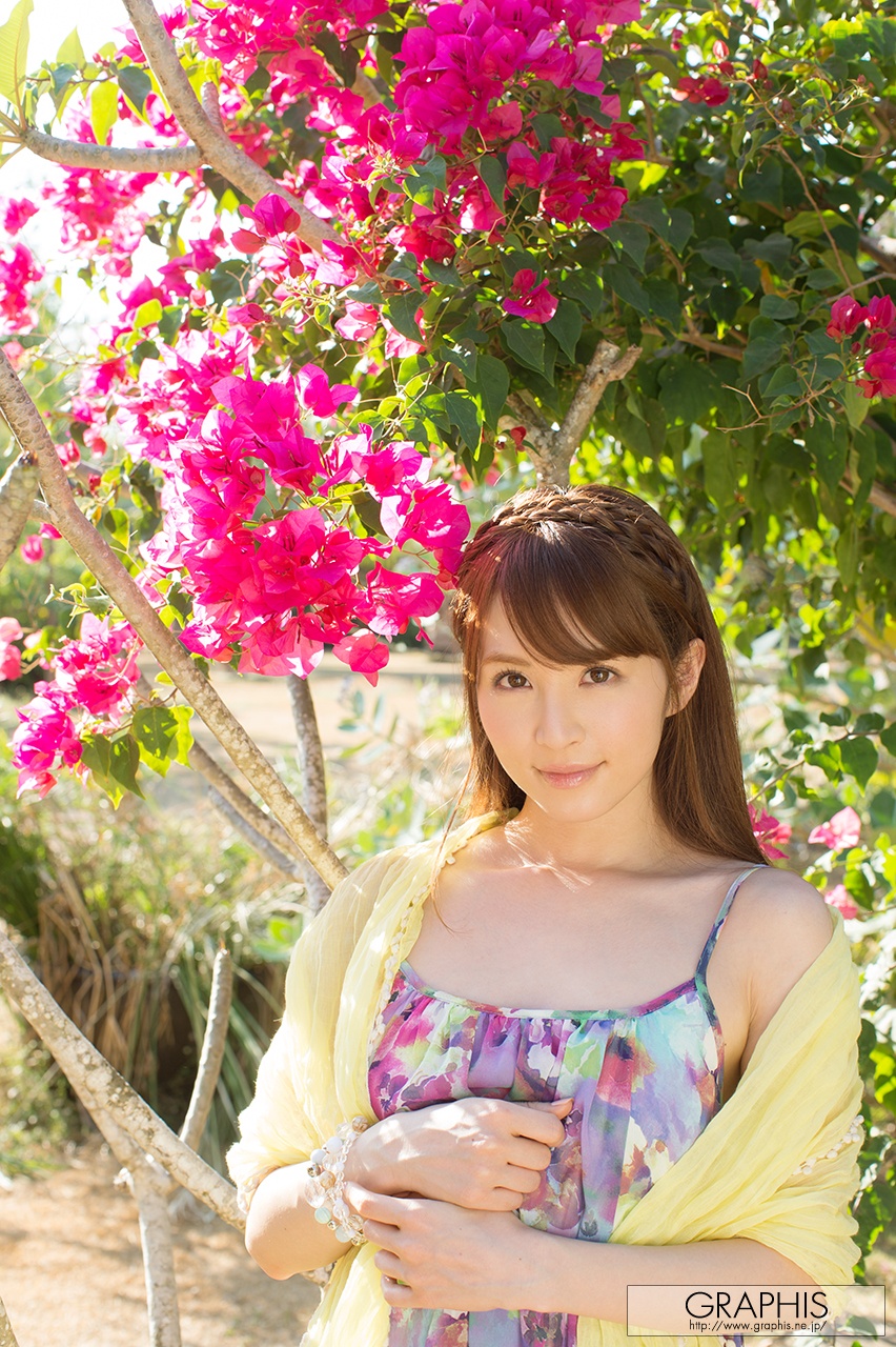 (2014 - 04 - 29) OHASHI Miku (大桥未久) - Golden Week Special 2014 - RUN WAY封面