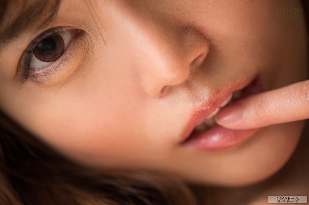 (2016 - 07 - 22) SAKAKI Riria (榊梨々亜) - Be shy