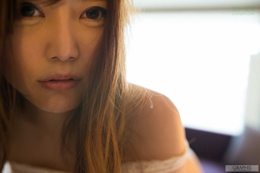 (2016 - 07 - 22) SAKAKI Riria (榊梨々亜) - Be shy