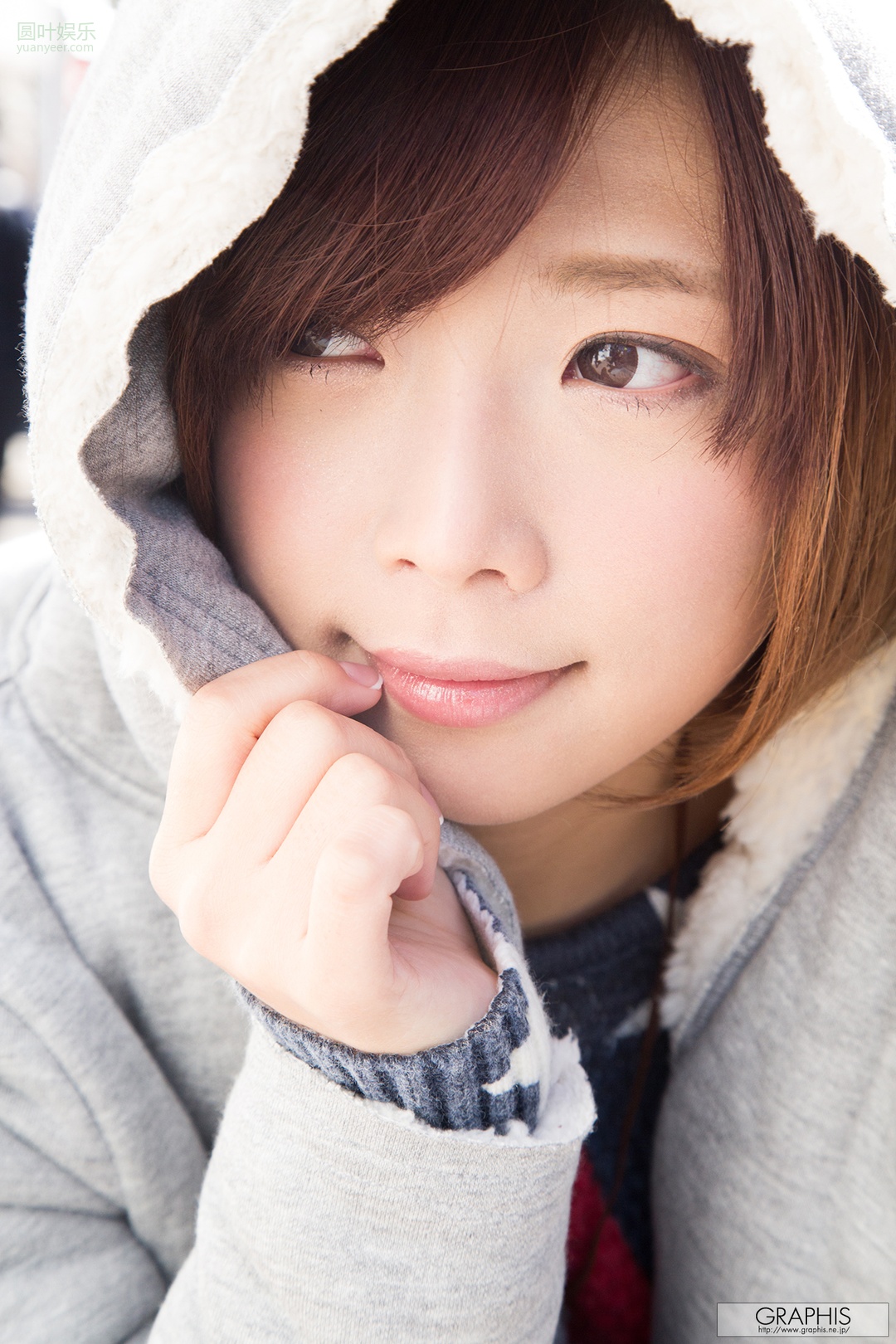 (2016 - 05 - 02) SAKURA Mana (纱仓まな) - Spring Special 2016 - I'm in love with you