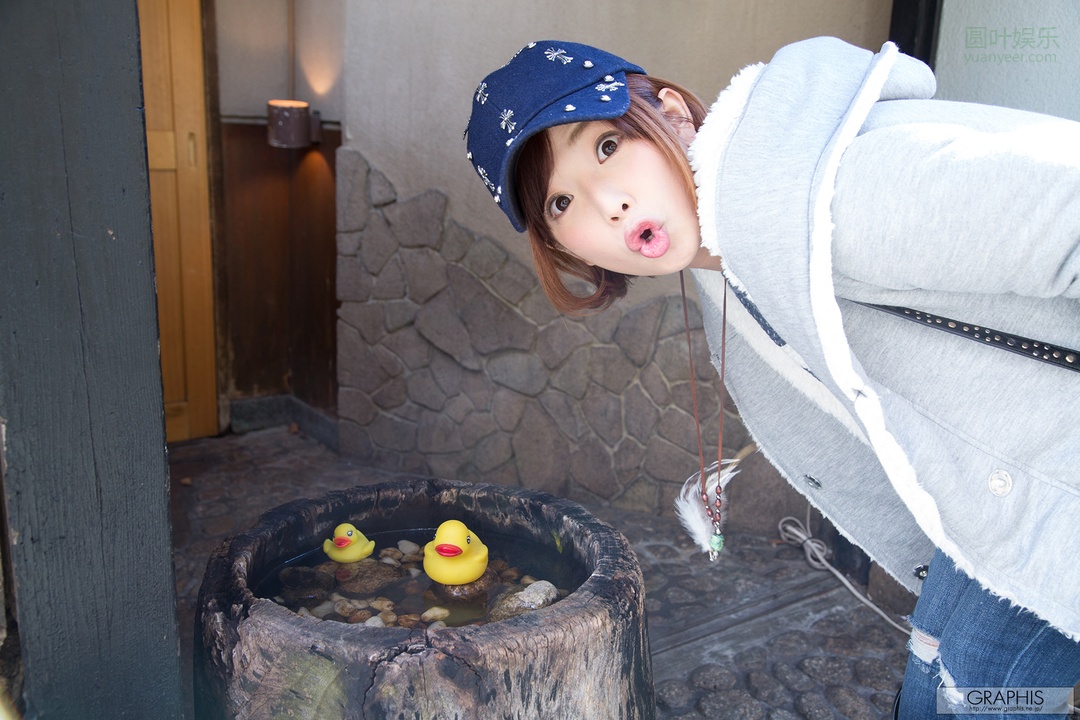 (2016 - 05 - 02) SAKURA Mana (纱仓まな) - Spring Special 2016 - I'm in love with you