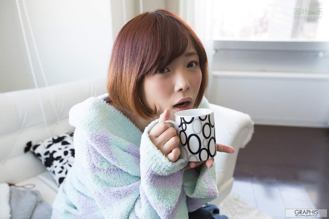 (2016 - 05 - 02) SAKURA Mana (纱仓まな) - Spring Special 2016 - I'm in love with you