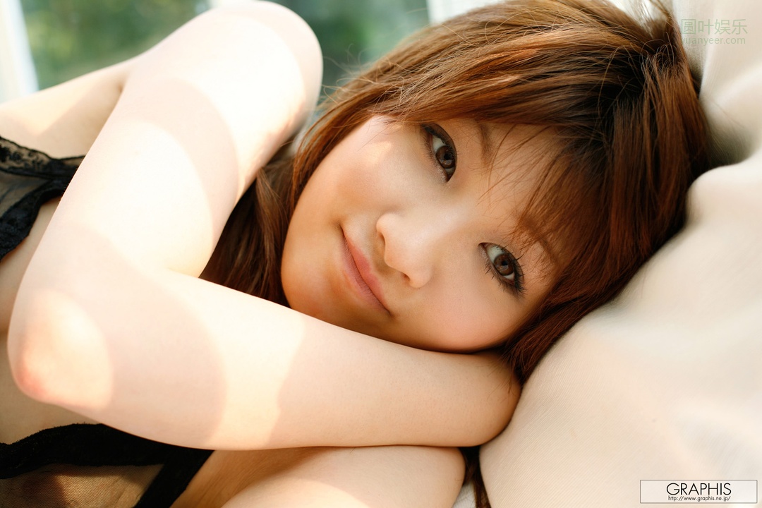 (2008 - 05 - 02) SHIMOMURA Mami (下村麻美) - Special Nude Gallery