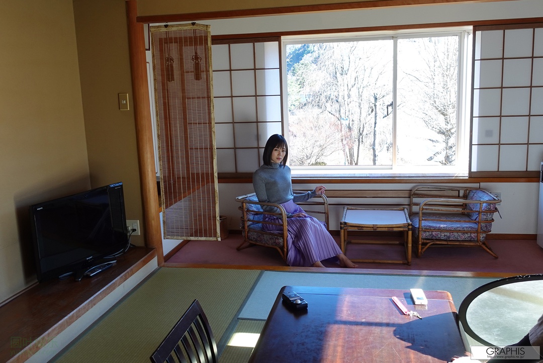 (2021 - 01 - 08) SUZUMORI Remu (凉森れむ) - Be Enchanted