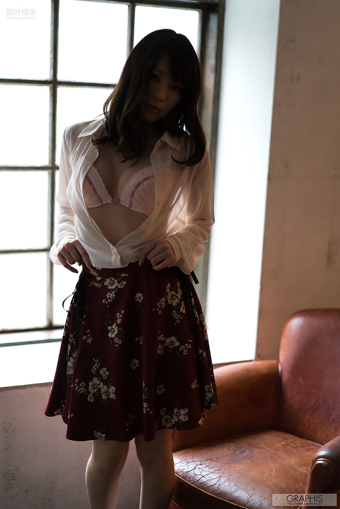 (2017 - 12 - 25) SUZUMURA Airi (铃村あいり) - Sexually Attractive