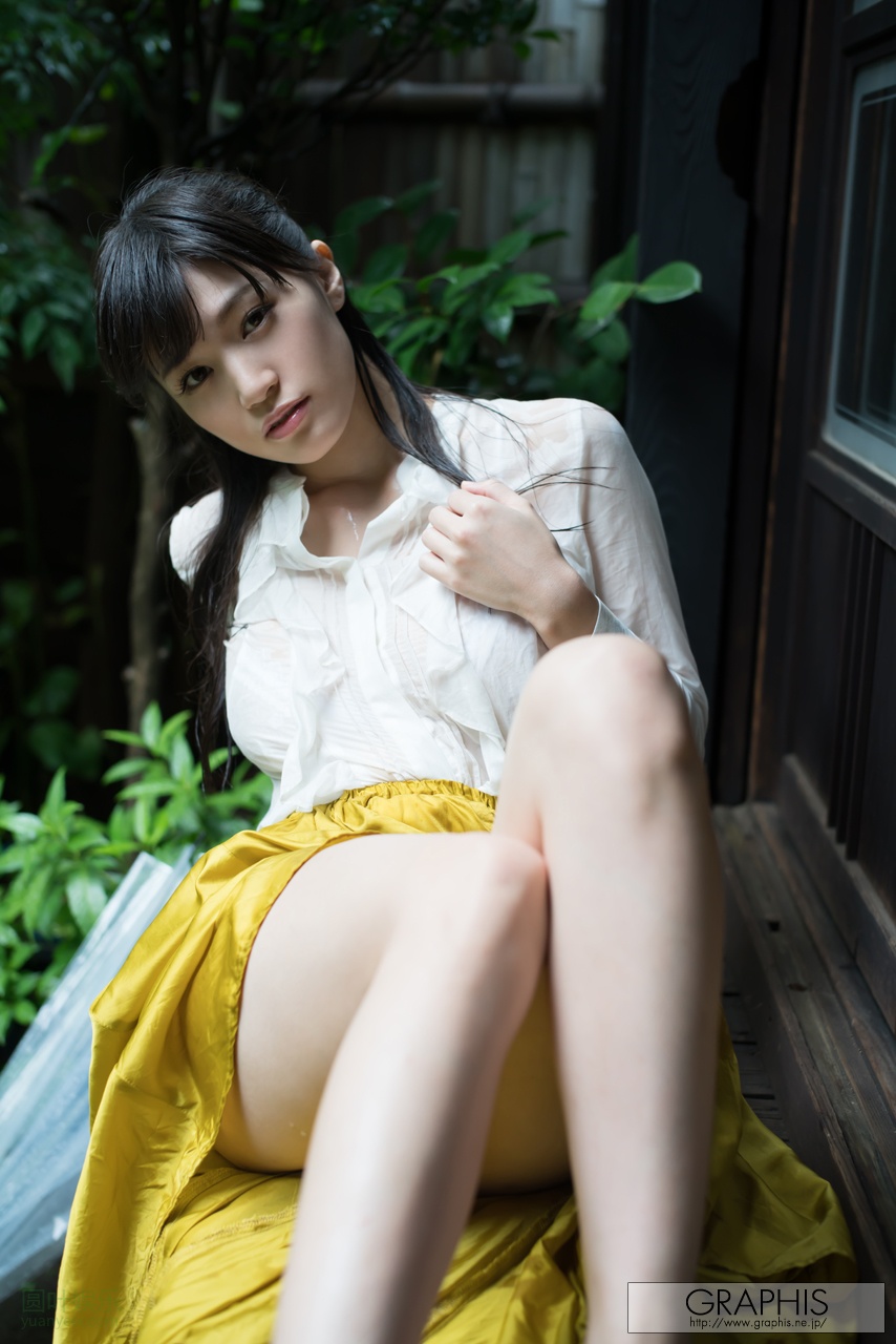 (2018 - 05 - 01) TAKAHASHI Shouko (高桥しょう子) Calendar封面