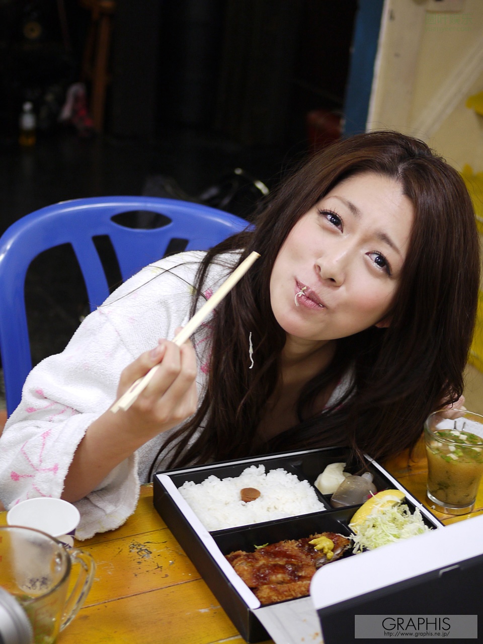 (2010 - 01 - 29) TAKIZAWA Hikaru (滝沢ひかる)