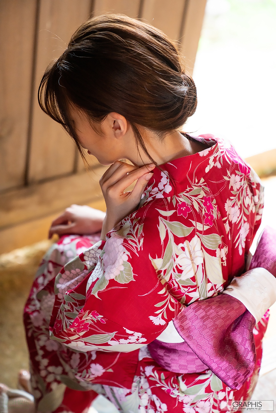 (2020 - 05 - 29) YAMAGISHI Aika (山岸逢花) - Lustrous Beauty