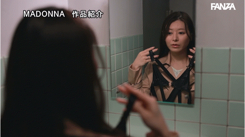 篠原いよ(筱原伊代)作品JUR-438发布！这个老公怪怪的……喜欢在电影院看她被NTR！-图片8