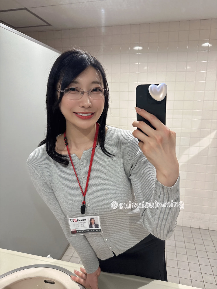 (SDJS-307)封底公布！原来最强女子社员的果体是这样！