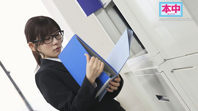 五日市芽依作品HMN-735发布!土味上班族下班后竟是恶魔肉食女!