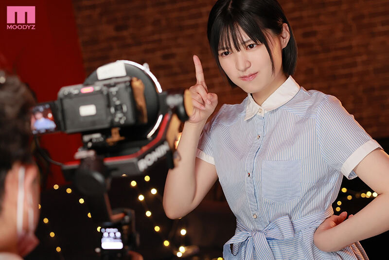 虹村ゆみ(虹村由美)作品MIDV-942发布！光速解禁！全日本男人都会喜欢的美少女！
