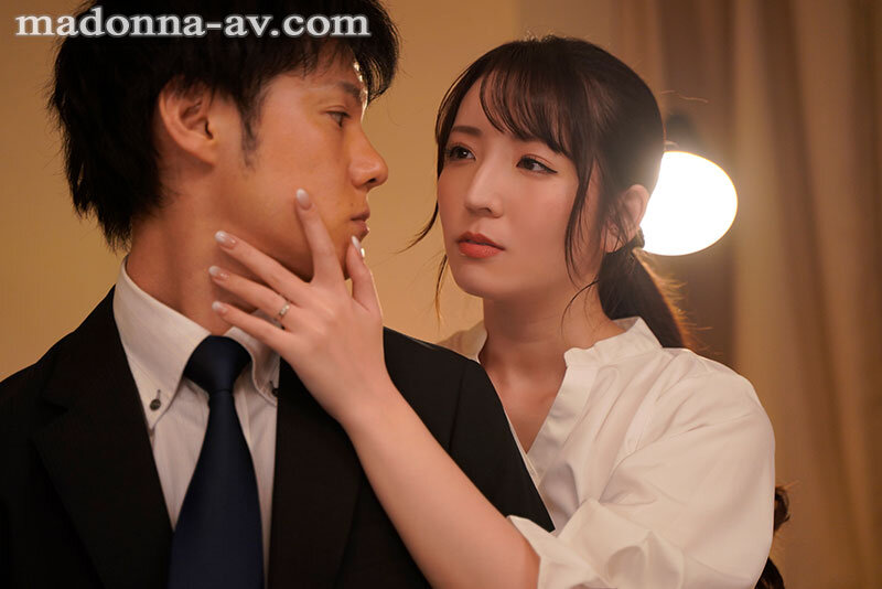 小花のん(小花暖)作品JUR-252发布！从明天开始双重外遇！求婚前夜被青梅竹马用大白兔诱惑***了-图片3