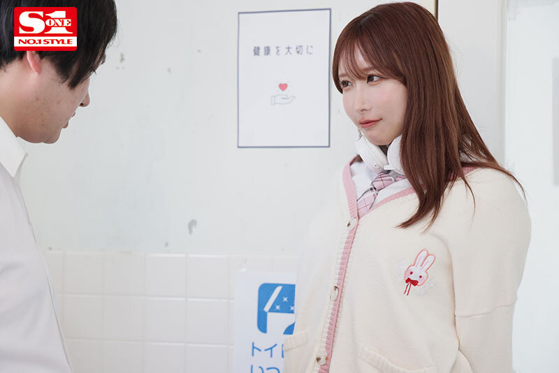 うんぱい(Unpai)作品SONE-407发布！留级10年只为帮新生破处！大白兔学姐帮你入学即童贞毕业！-图片2