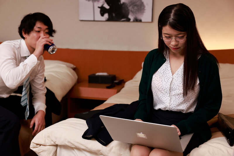 五十嵐清華（五十岚清华），浜辺栞帆（滨边栞帆），稲森あみ，共演作品AKDL-325发布，封面及作品信息！