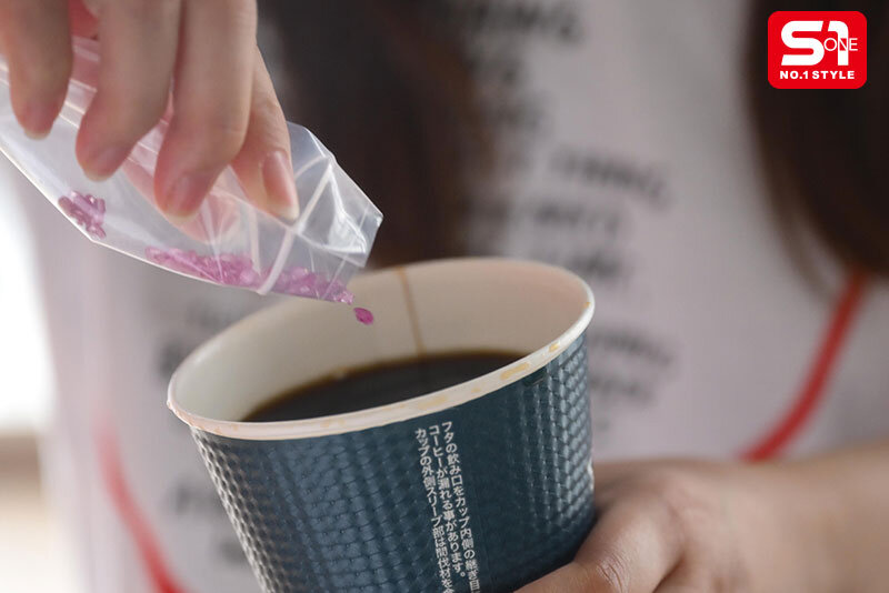 金松季歩（金松季步）作品SONE-892发布，封面及作品信息！