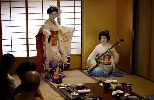 日本艺伎美丽背后的心酸，只有她们知道
