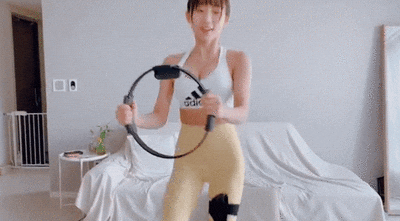 6d189feb8c49a4bd0bf37a5da42c364d (1).gif